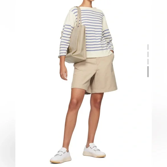 Marc Jacobs Tan Large Tote with White Lettering - Picture 4 of 4